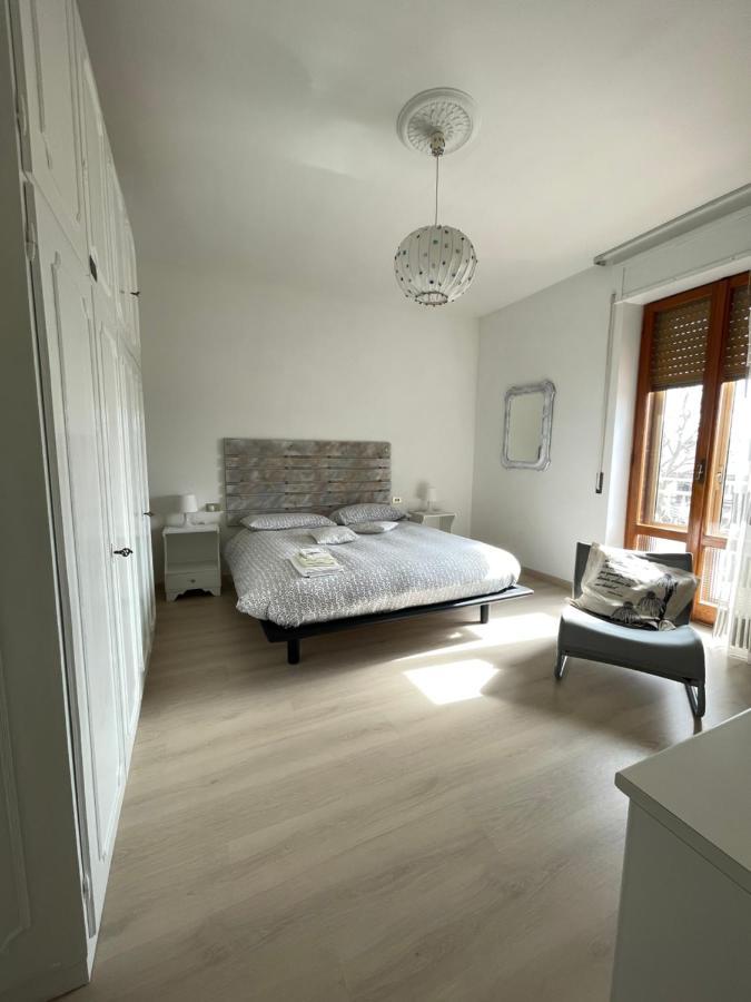 Apartamento La Signora Dei Fiori Gubbio Exterior foto